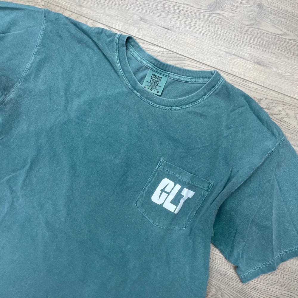 Comfort Colors Pocket T Shirt Men Large Teal Charlotte CLT Graphic Distress FAIR